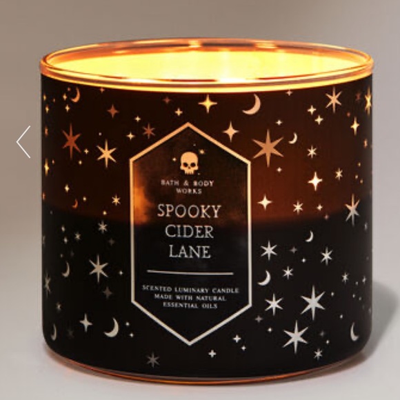 Limited Edition- Spooky Cider Lane Skull Candle - Picture 3 of 4